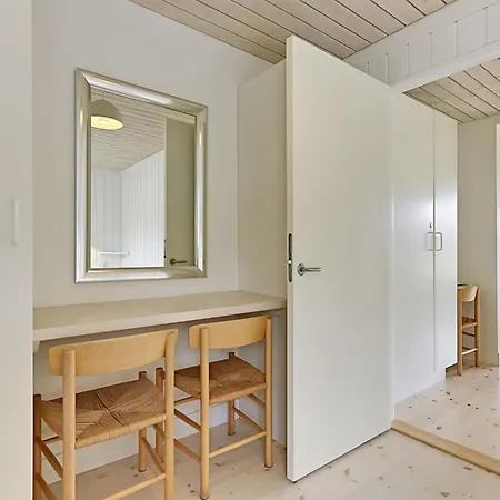 Iolani - 250m From The Sea By Interhome * Bøtø By