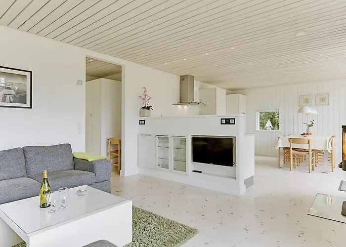 Iolani - 250m From The Sea By Interhome Nyaraló Bøtø By